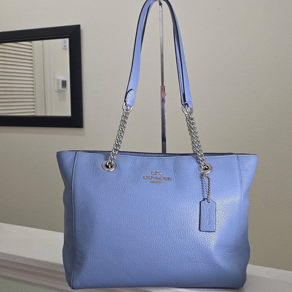 COACH C1566 Periwinkle Blue Pebbled Leather Marlie Tote Silver Chain Strap EUC - Picture 3 of 17